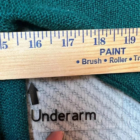 Sonoma Womens Cable Knit Green Sweater Sz S Classic Comfort Basic St Paddys - Picture 6 of 9